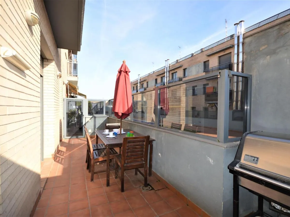 Apartamento En Sant Pere Pescador: 3 Habitaciones, A/A, Jardin Y Piscina Comunitarios - Es-89-122