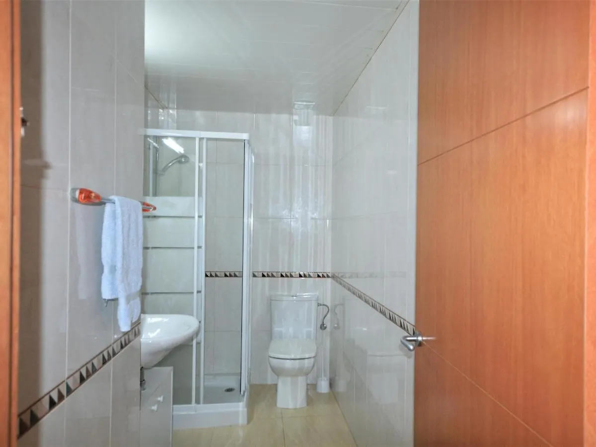 Apartamento En Sant Pere Pescador: 3 Habitaciones, A/A, Jardin Y Piscina Comunitarios - Es-89-122 Apartament