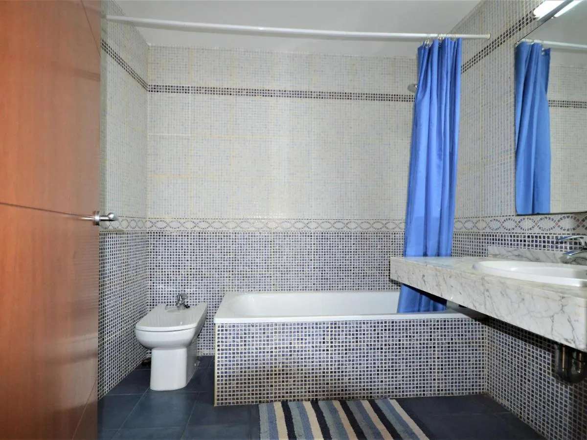 Apartmán Apartamento En Sant Pere Pescador: 3 Habitaciones, A/A, Jardin Y Piscina Comunitarios - Es-89-122